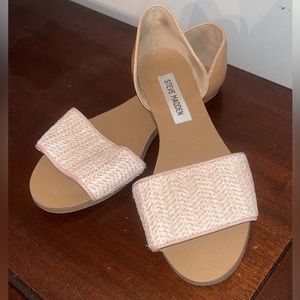 Steve Madden Tan Flats size 7